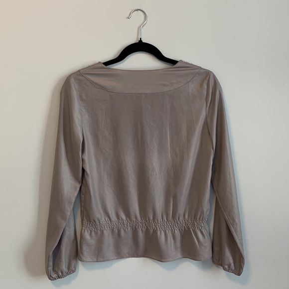 Beaded blouse - Picture 3 of 3